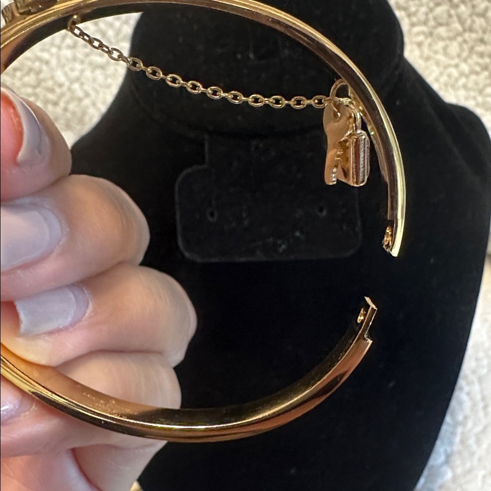 New Fashion Inspired Jewelry (GOLD BANGLE) 
#74 - Picture 5 of 5
